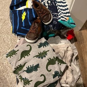 HUGE BABY BUNDLE - 3 months!